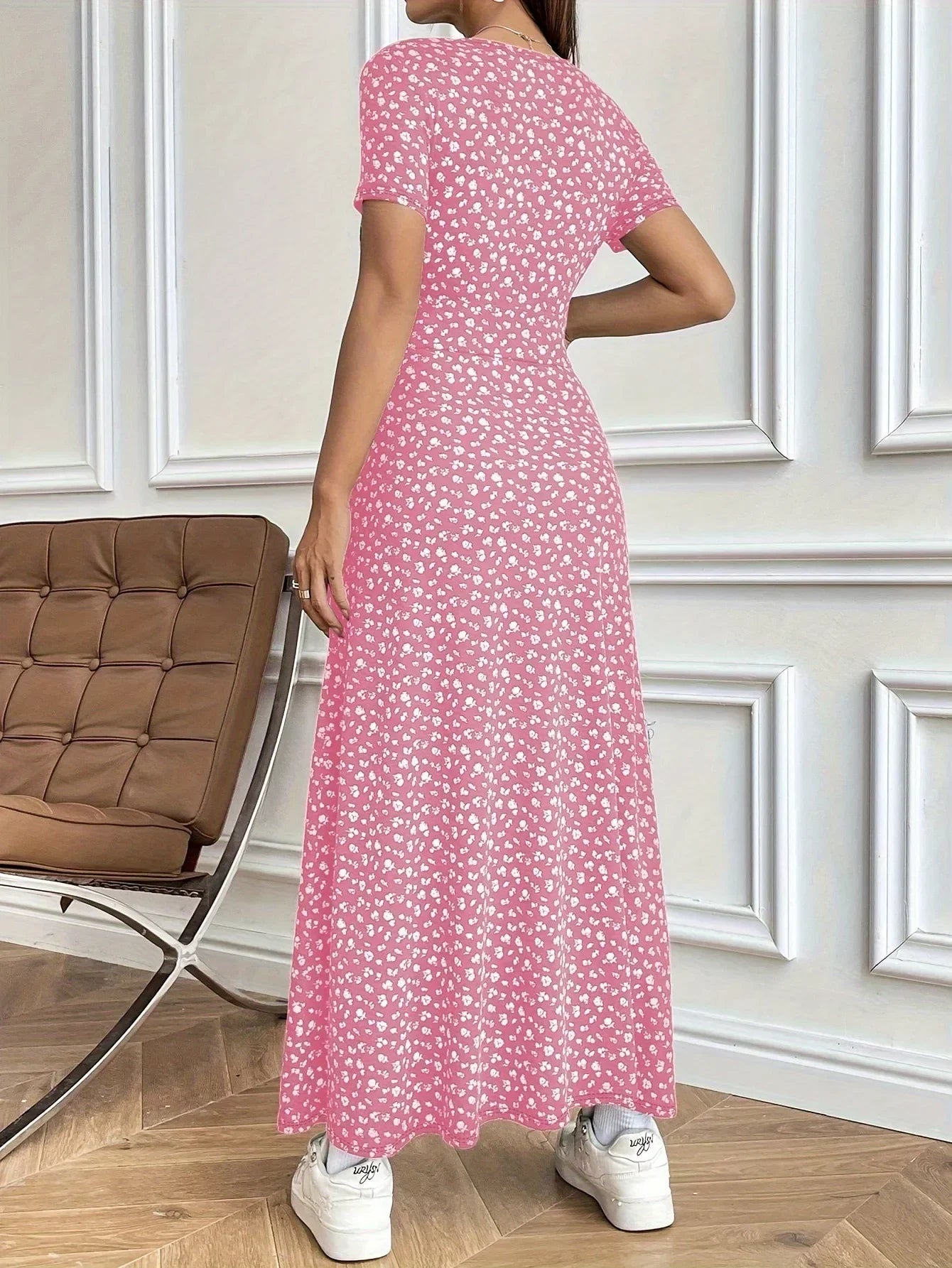 Floral V-Neck Short Sleeve Commuter Style Dress