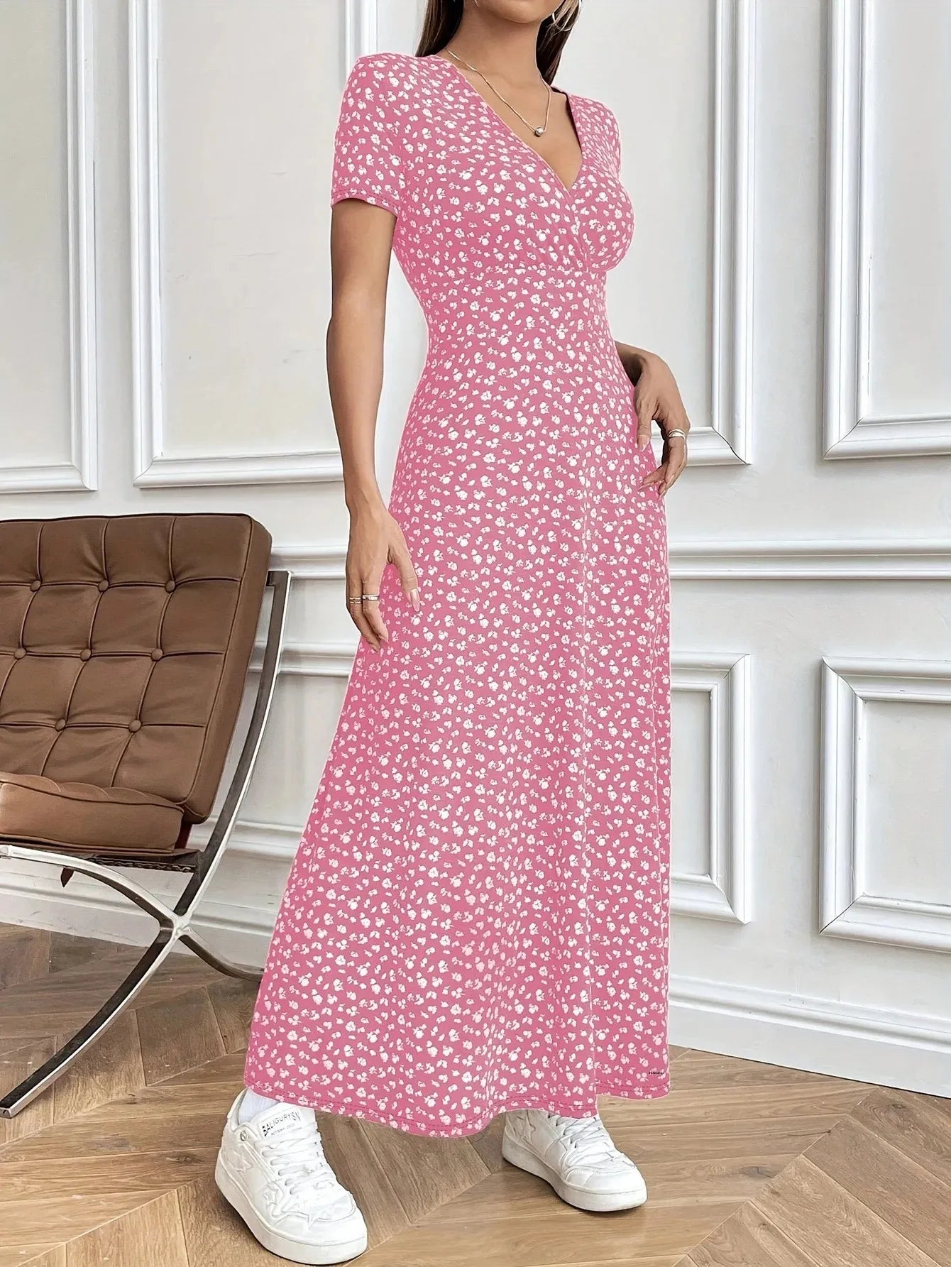 Floral V-Neck Short Sleeve Commuter Style Dress