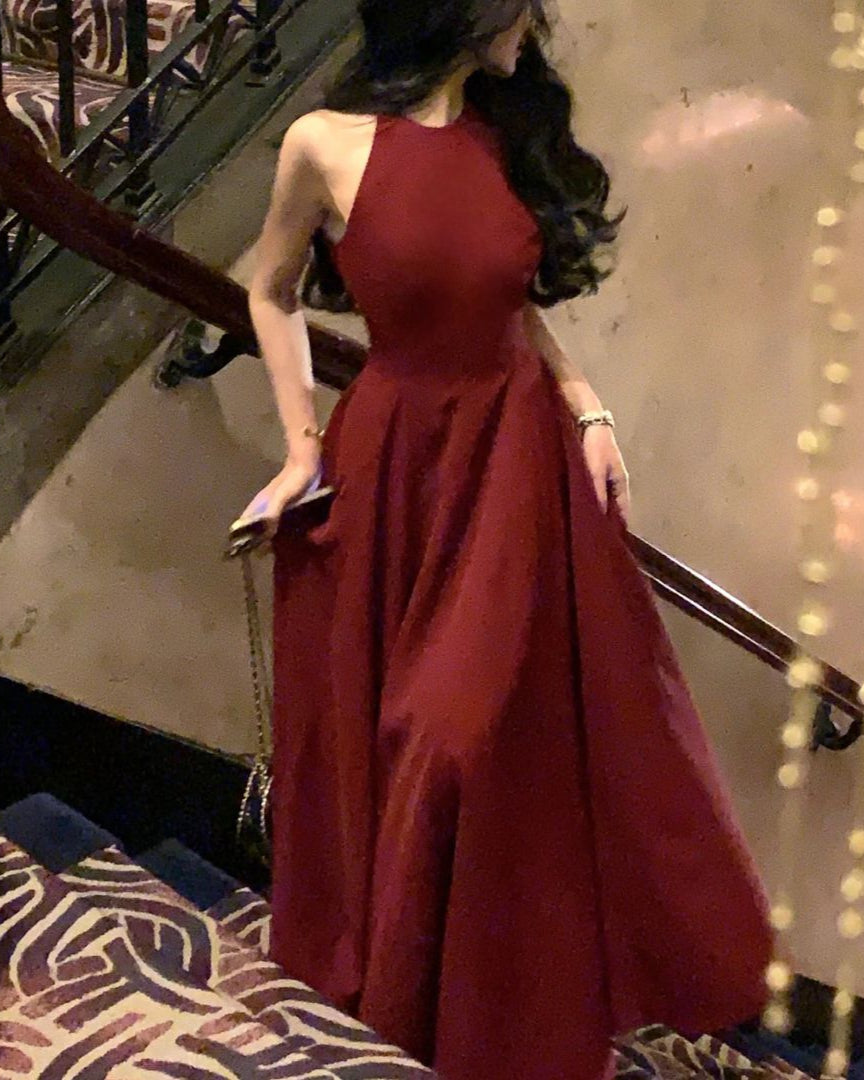 Solid Red Colour Sleeveless A-Line Midi Dress